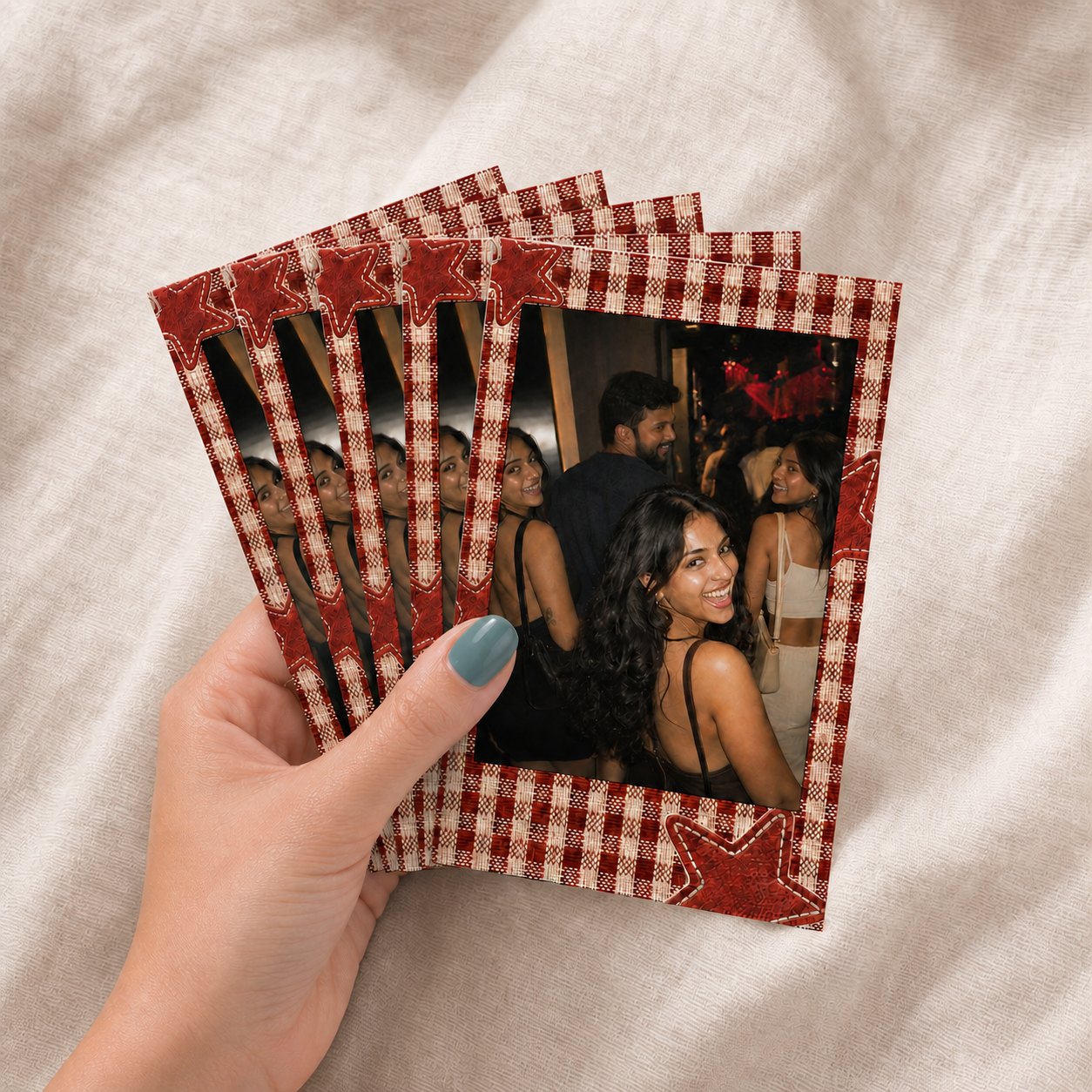 Mini Red Gingham Star Polaroids